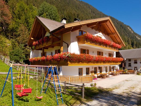 Garni Bergland Bed & Breakfast Racines Exterior photo