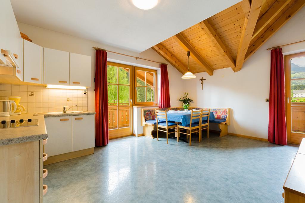 Garni Bergland Bed & Breakfast Racines Exterior photo