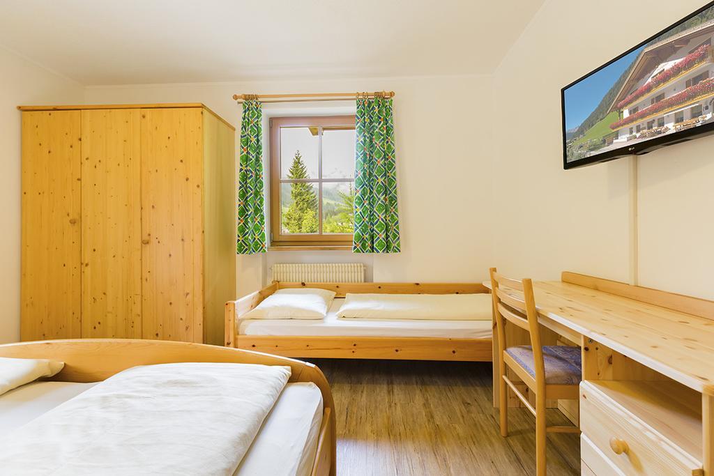 Garni Bergland Bed & Breakfast Racines Exterior photo